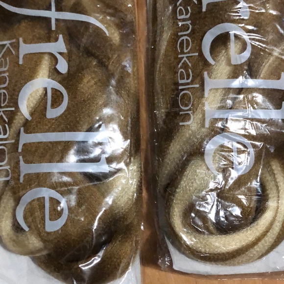 COPY - 100% Kanekalon, color F27/613 - Picture 3 of 5